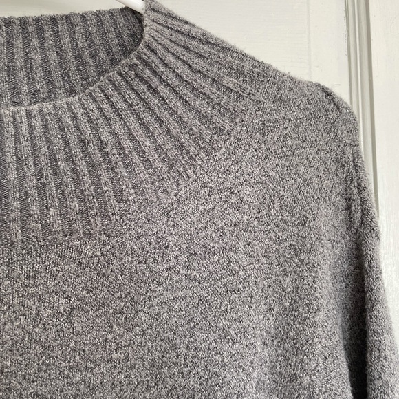 Ann Taylor LOFT sweater - Picture 3 of 6